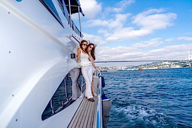 Bosphorus Sightseeing Yacht Cruise