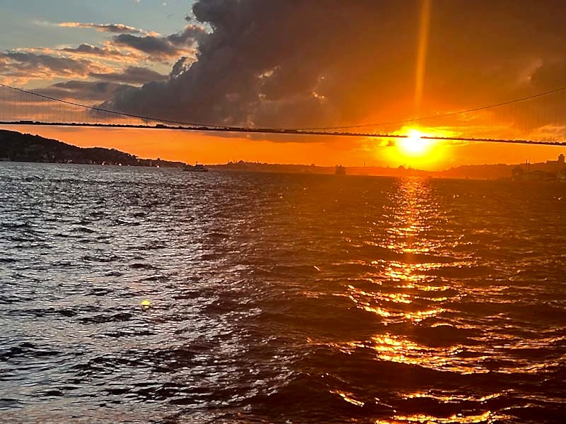 Bosphorus Sunset Cruise in Istanbul